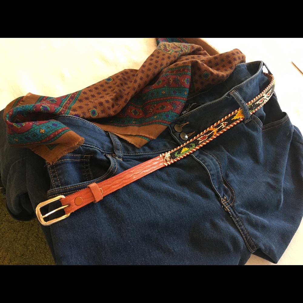 Leather belt with Indian motif beading